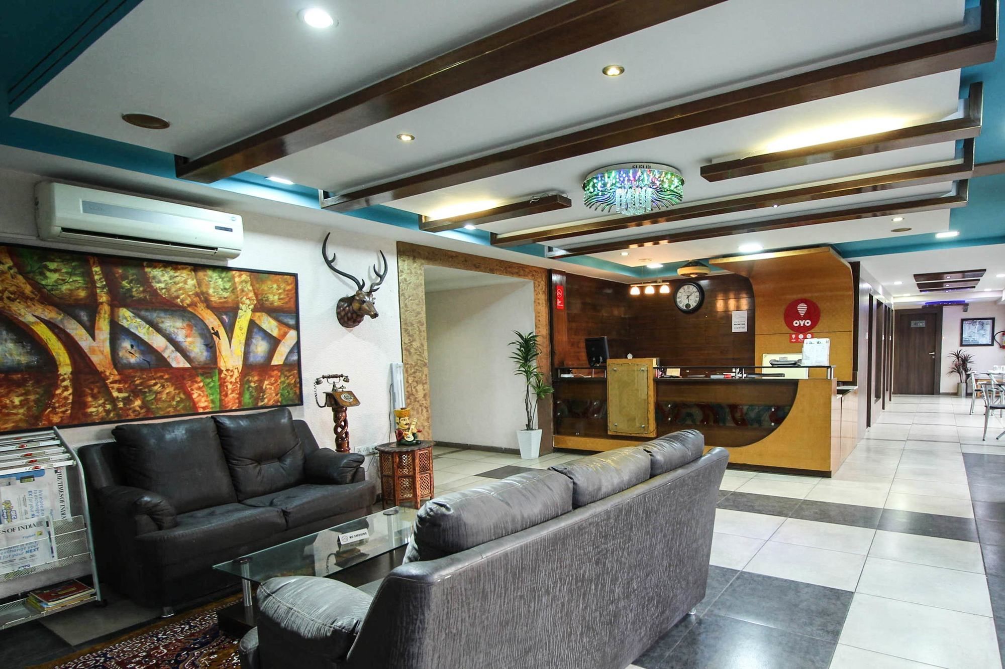 Oyo 4161 Hotel Shailly Inn Ahmedabad Exterior photo